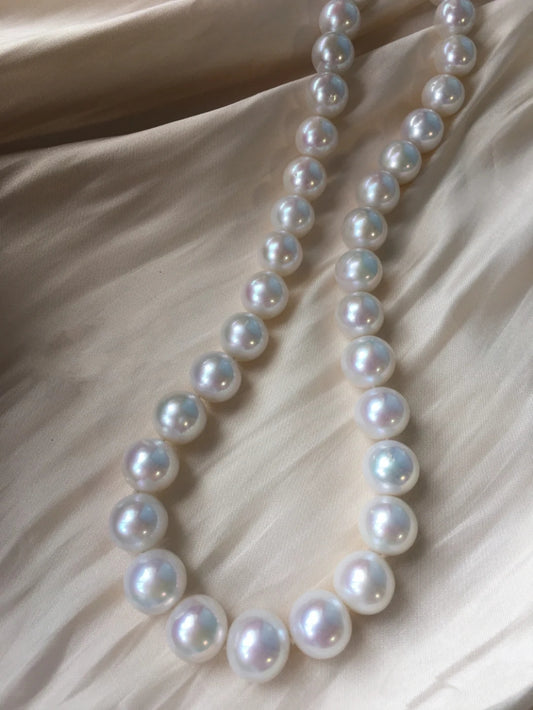 candy cloudy white pearls necklace